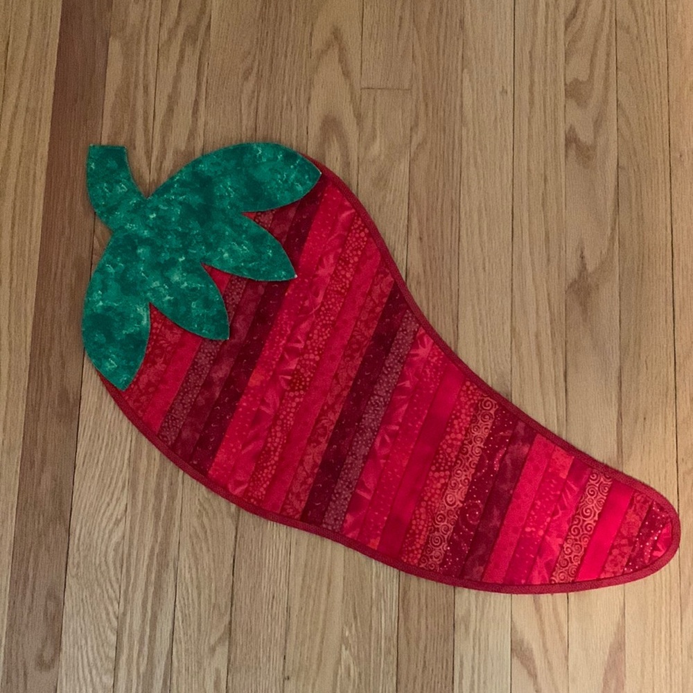 Handmade pepper 🌶 table runner